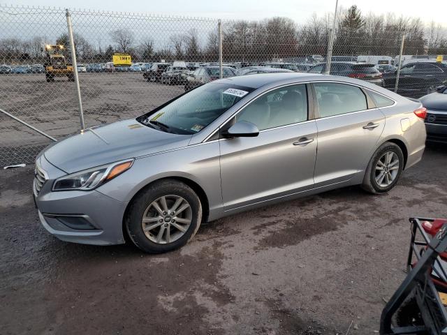 HYUNDAI SONATA SE 2016 with VIN 5NPE24AF2GH308505 - Photo from auction