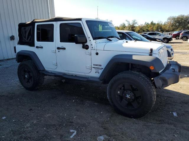Photo 4 from auction – 2015 JEEP WRANGLER U with VIN 1C4BJWDG2FL542370
