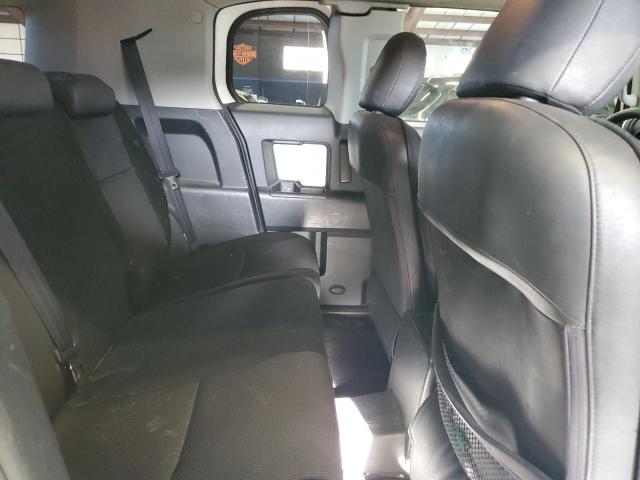 Photo 11 from auction – 2010 TOYOTA FJ CRUISER with VIN JTEBU4BF3AK092809