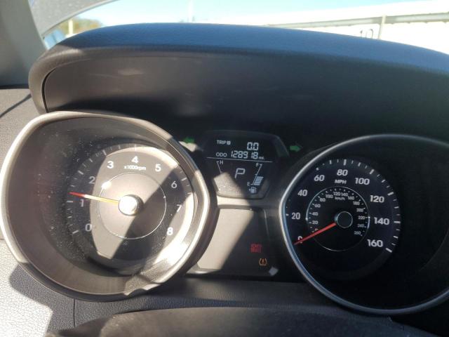 Photo 9 from auction – 2012 HYUNDAI ELANTRA GL with VIN 5NPDH4AE2CH081845