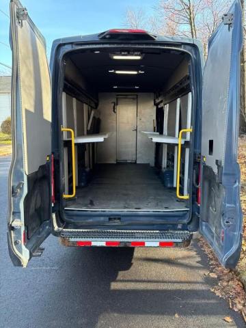 Photo 9 from auction – 2019 FORD TRANSIT T- with VIN 1FTYR3XM5KKA97142