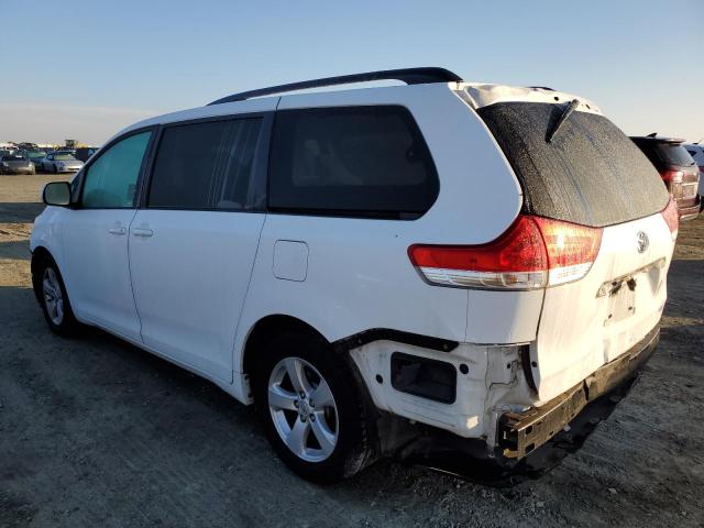 Photo 2 from auction – 2013 TOYOTA SIENNA LE with VIN 5TDKK3DC9DS356376
