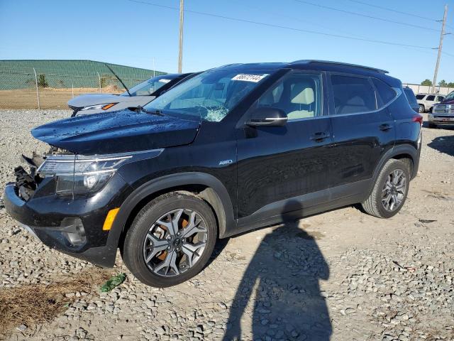 KIA SELTOS EX 2021 with VIN KNDERCAA6M7158957 - Photo from auction