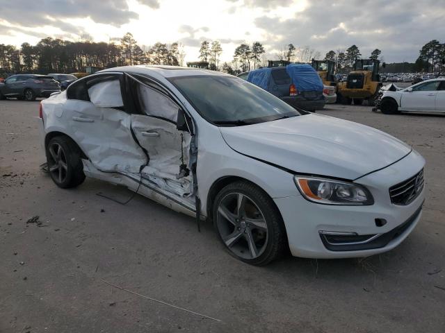 Photo 4 from auction – 2015 VOLVO S60 PREMIE with VIN YV140MFB3F1318614
