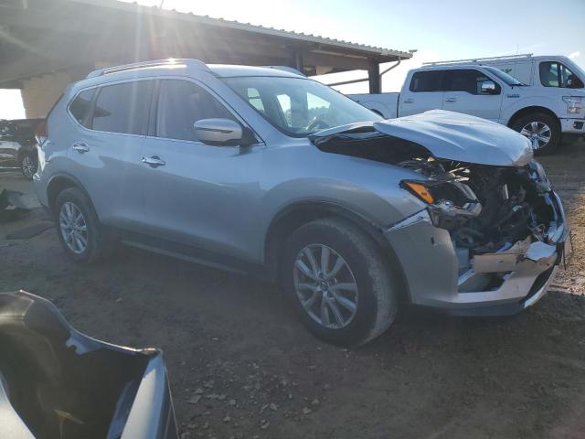 Photo 4 from auction – 2017 NISSAN ROGUE S with VIN KNMAT2MT5HP587228