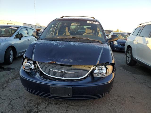 Photo 5 from auction – 2004 CHRYSLER TOWN & COU with VIN 2C4GP44RX4R600269