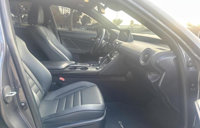 Photo 5 from auction – 2023 LEXUS IS 500 F S with VIN JTHAP1D24P5004503