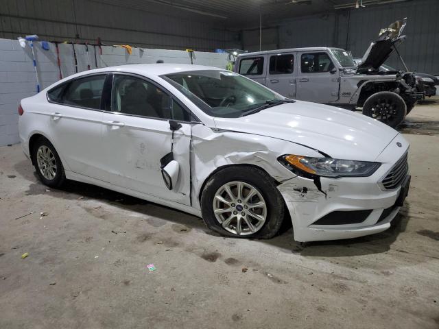 Photo 4 from auction – 2017 FORD FUSION S with VIN 3FA6P0G75HR207980