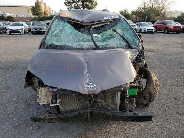 Photo 5 from auction – 2013 TOYOTA SIENNA LE with VIN 5TDKK3DC0DS352443