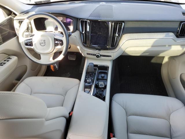 Photo 8 from auction – 2023 VOLVO XC60 PLUS with VIN YV4L12RNXP1203130