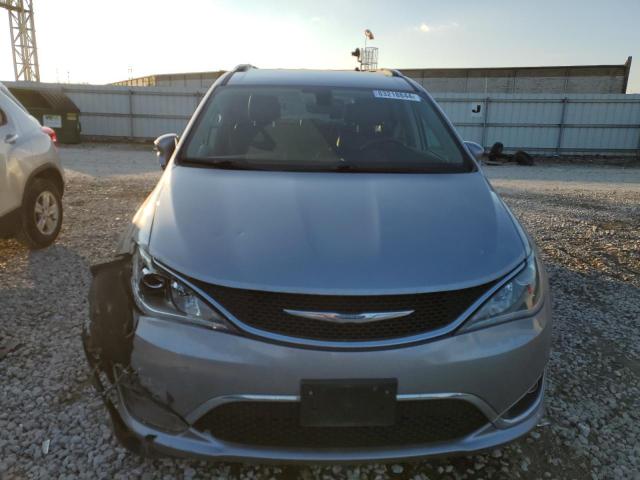Photo 5 from auction – 2017 CHRYSLER PACIFICA T with VIN 2C4RC1EG6HR757559