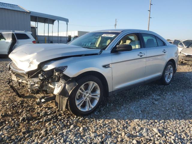 FORD TAURUS SE 2017 z numerem VIN 1FAHP2D84HG135761 - Zdjęcie z aukcji