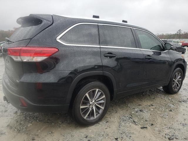 Photo 3 from auction – 2017 TOYOTA HIGHLANDER with VIN 5TDKZRFH3HS524252
