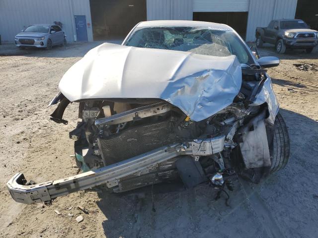 Photo 5 from auction – 2017 FORD FUSION SE with VIN 3FA6P0LUXHR324627