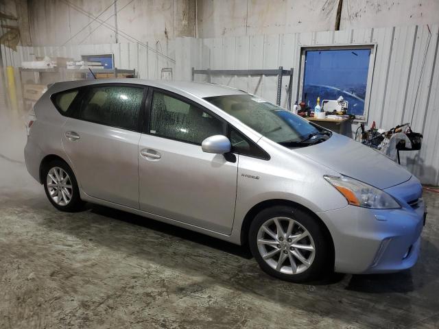 Photo 4 from auction – 2014 TOYOTA PRIUS V with VIN JTDZN3EU0E3330278