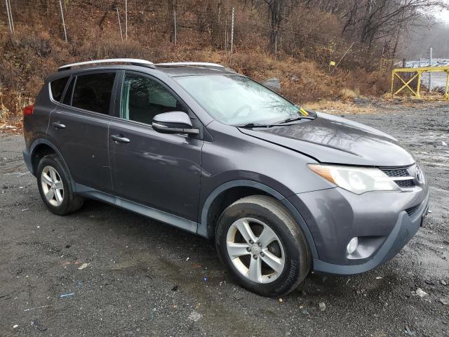 Photo 4 from auction – 2013 TOYOTA RAV4 XLE with VIN 2T3RFREV8DW111430