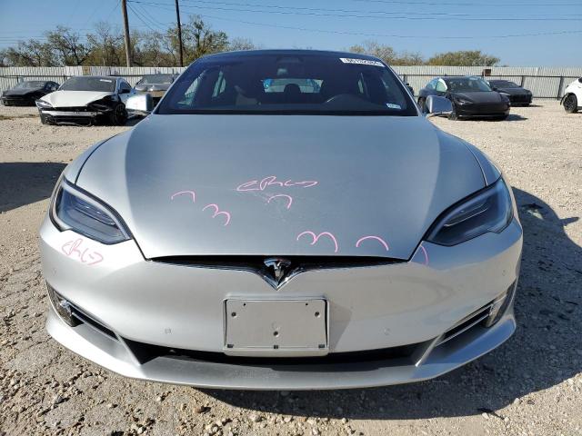 Photo 5 from auction – 2017 TESLA MODEL S with VIN 5YJSA1E22HF219660