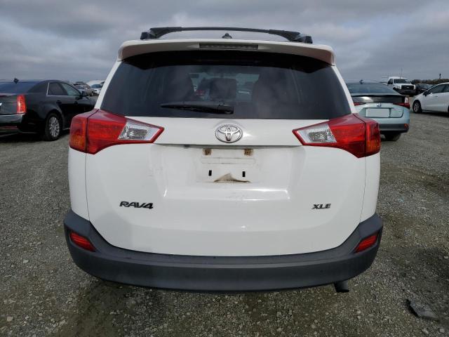 Photo 6 from auction – 2015 TOYOTA RAV4 XLE with VIN JTMWFREV4FD071754