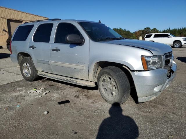 Photo 4 from auction – 2010 CHEVROLET TAHOE C150 with VIN 1GNMCAE35AR200362