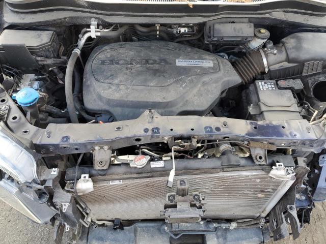 Photo 11 from auction – 2017 HONDA RIDGELINE with VIN 5FPYK3F76HB029879
