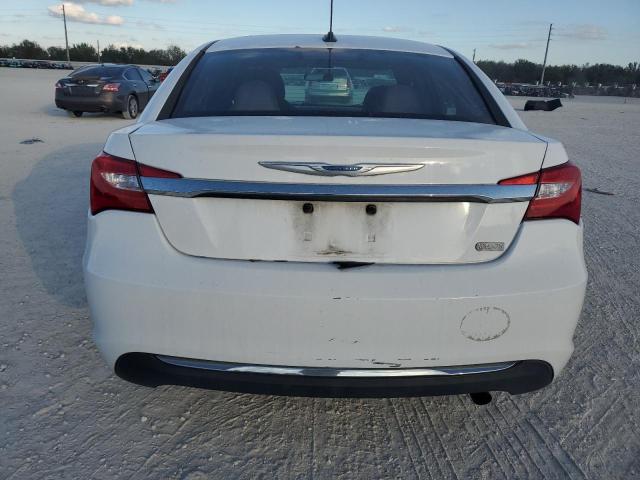 Photo 6 from auction – 2012 CHRYSLER 200 LX with VIN 1C3CCBAB7CN191332