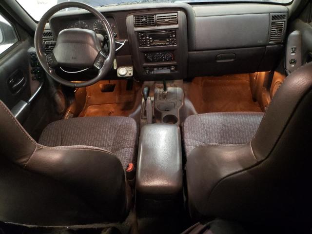 Photo 8 from auction – 2001 JEEP CHEROKEE with VIN 1J4FF48S31L540751