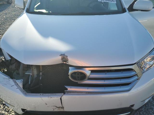 Photo 12 from auction – 2013 TOYOTA HIGHLANDER with VIN 5TDDK3EHXDS237089