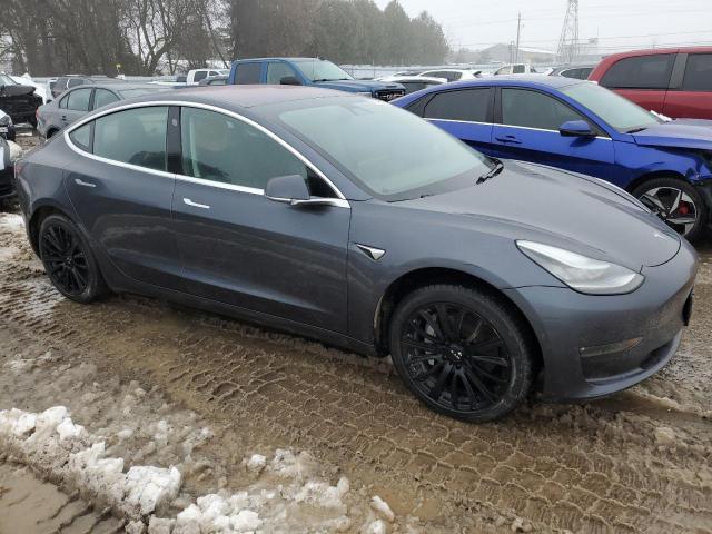 Photo 4 from auction – 2018 TESLA MODEL 3 with VIN 5YJ3E1EA6JF021766