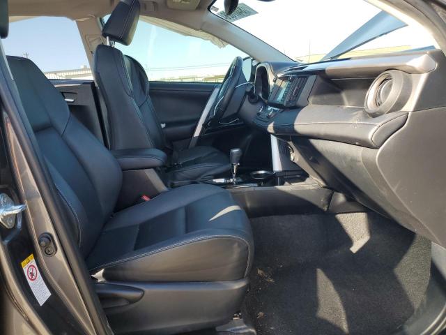 Photo 7 from auction – 2017 TOYOTA RAV4 LIMIT with VIN JTMYFREVXHD102372