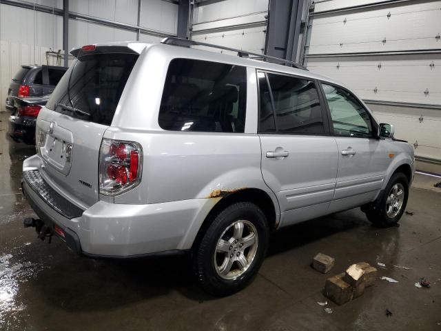 Photo 3 from auction – 2006 HONDA PILOT EX with VIN 2HKYF18636H516235