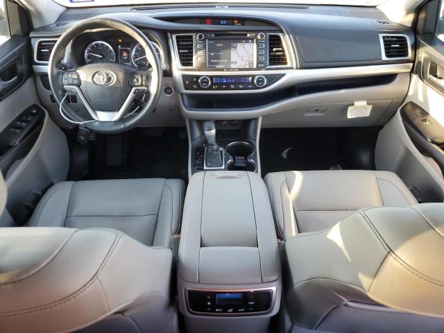 Photo 8 from auction – 2019 TOYOTA HIGHLANDER with VIN 5TDKZRFHXKS334794