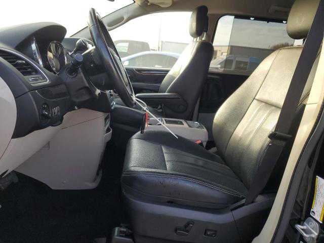 Photo 7 from auction – 2015 CHRYSLER TOWN & COU with VIN 2C4RC1CG6FR677548