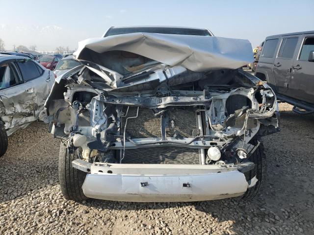 Photo 5 from auction – 2017 TOYOTA 4RUNNER SR with VIN JTEBU5JR7H5437446