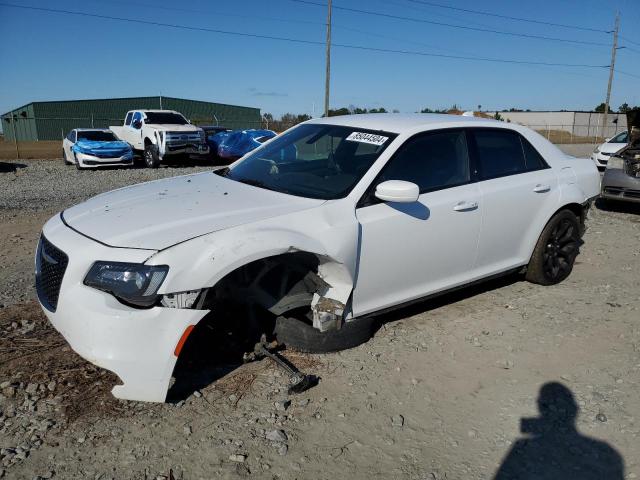 CHRYSLER 300 S 2019 with VIN 2C3CCABG6KH637725 - Photo from auction