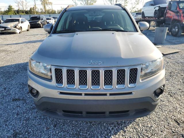 Photo 5 from auction – 2017 JEEP COMPASS LA with VIN 1C4NJCEA2HD151478