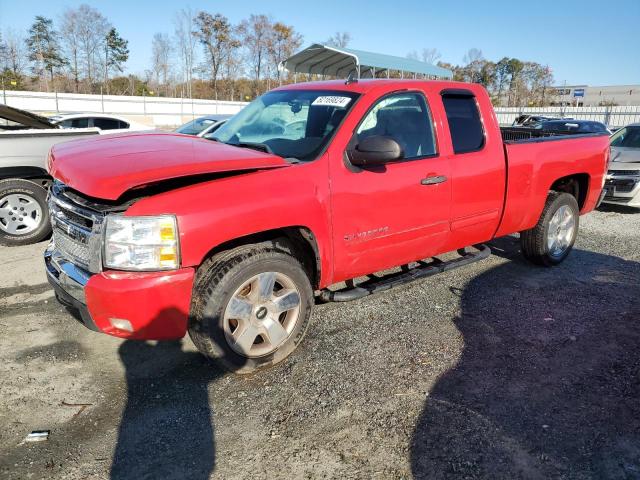 CHEVROLET SILVERADO 2011 with VIN 1GCRCSE06BZ220437 - Photo from auction