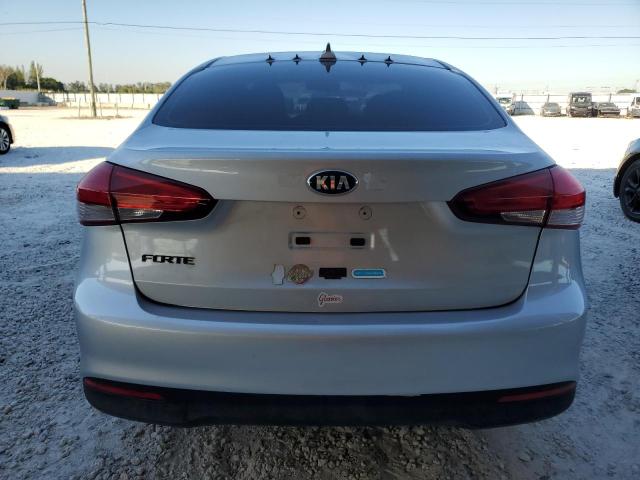 Photo 6 from auction – 2017 KIA FORTE LX with VIN 3KPFK4A71HE063814