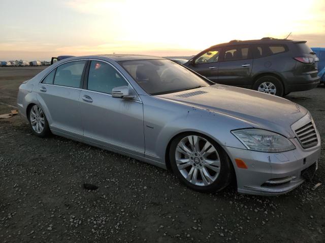 Photo 4 from auction – 2010 MERCEDES-BENZ S with VIN WDDNG9FB1AA318113