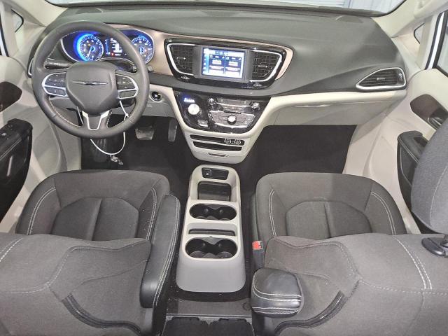 Photo 8 from auction – 2023 CHRYSLER VOYAGER LX with VIN 2C4RC1CG2PR524862