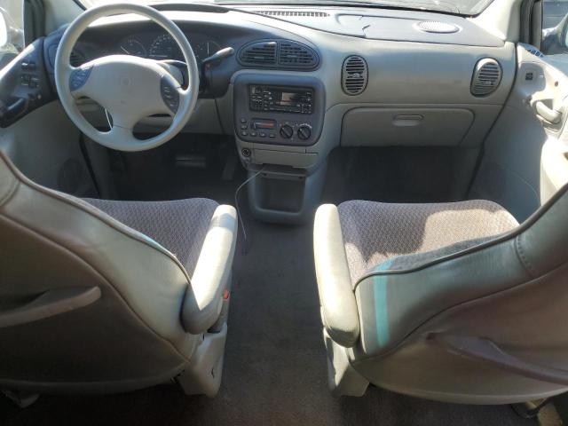 Photo 8 from auction – 2000 DODGE CARAVAN with VIN 2B4GP2530YR652561