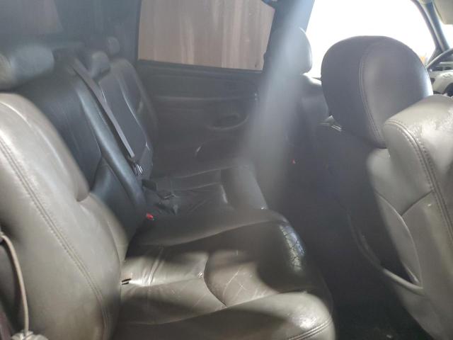 Photo 10 from auction – 2004 CHEVROLET AVALANCHE with VIN 3GNEC12T14G133997