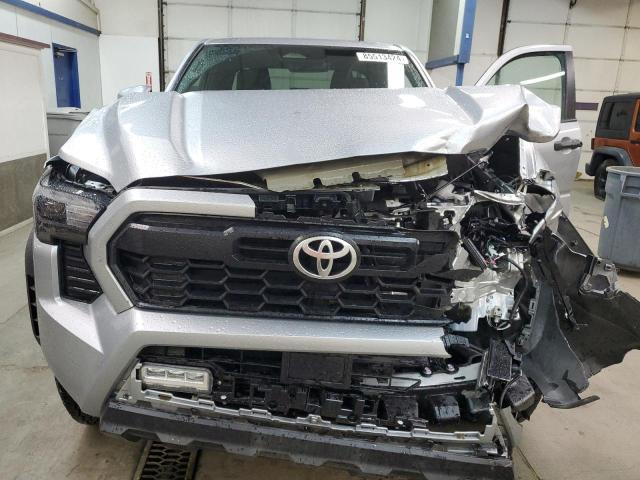 Photo 11 from auction – 2024 TOYOTA TACOMA DOU with VIN 3TYLE5JN3RT024247