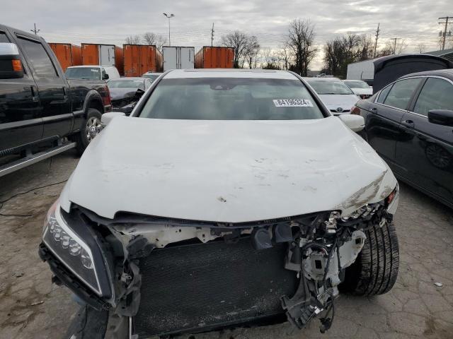 Photo 5 from auction – 2015 ACURA RLX TECH with VIN JH4KC1F54FC000596