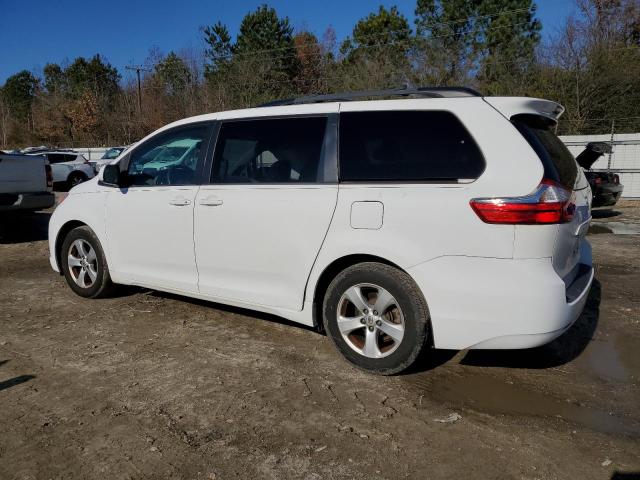 Photo 3 from auction – 2015 TOYOTA SIENNA LE with VIN 5TDKK3DCXFS577200