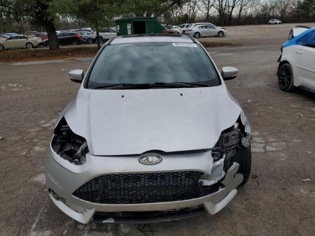 صورة رقم 5 من المزاد - 2013 FORD FOCUS ST مع VIN 1FADP3L94DL330632