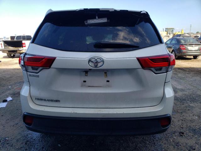 Photo 6 from auction – 2019 TOYOTA HIGHLANDER with VIN 5TDZARFH8KS049985