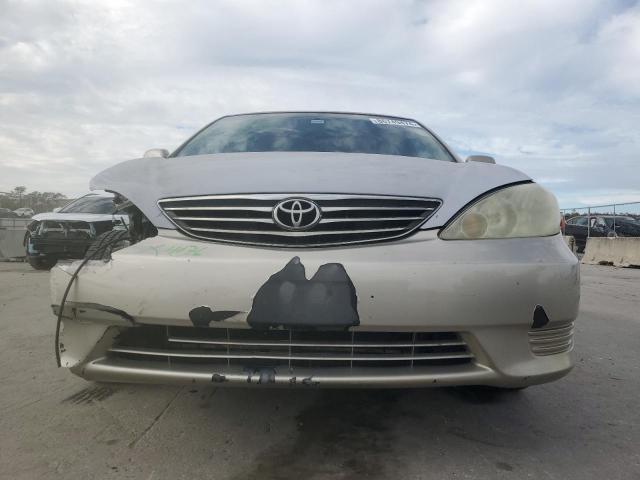 Photo 5 from auction – 2005 TOYOTA CAMRY LE with VIN 4T1BE32K65U097887