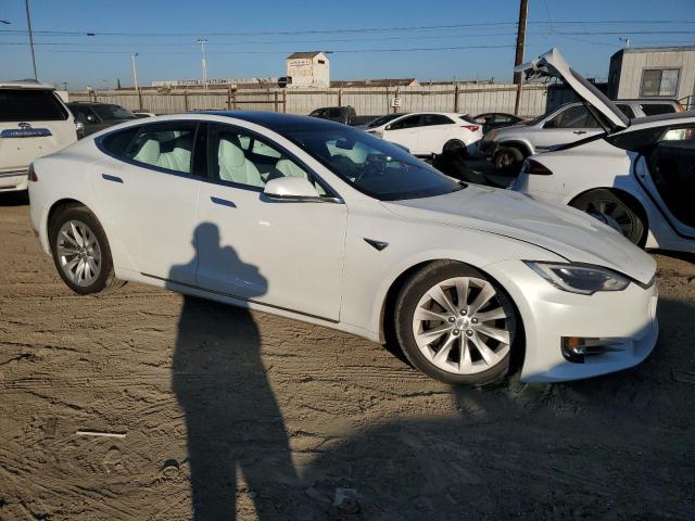 Photo 4 from auction – 2017 TESLA MODEL S with VIN 5YJSA1E23HF201247