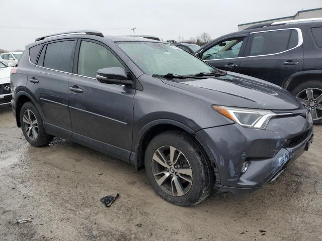 Photo 4 from auction – 2017 TOYOTA RAV4 XLE with VIN JTMRFREV3HJ164184