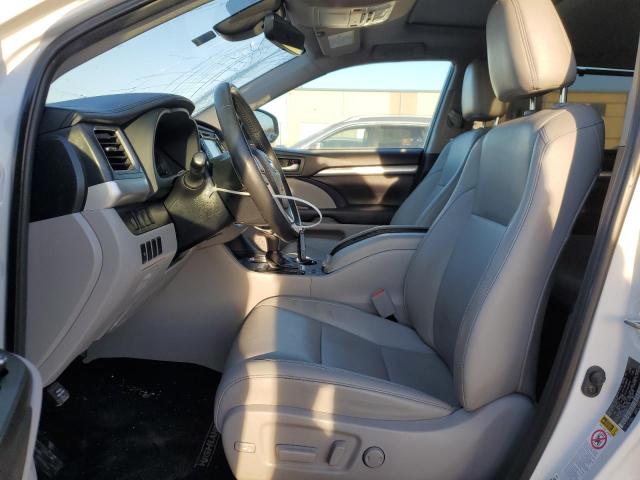 Photo 7 from auction – 2019 TOYOTA HIGHLANDER with VIN 5TDKZRFHXKS334794